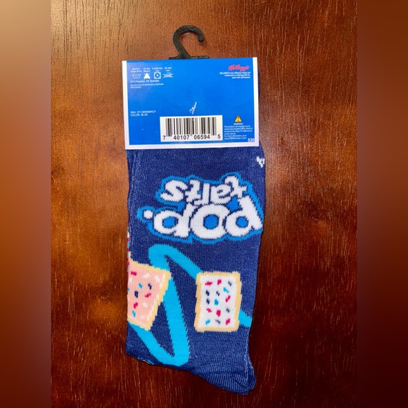 POP TARTS NOVELTY CREW SOCKS NWT MEN’S SHOE SIZE 6-12 - Picture 2 of 2